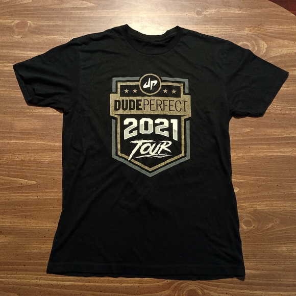 DUDE PERFECT TOUR T-SHIRT - Medium // 2021 Live Show Concert Tee Shirt - Picture 3 of 9